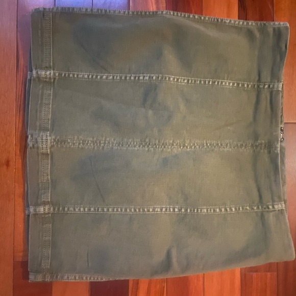 Free People | Pencil mini skirt | size 4 olive green - Picture 4 of 6